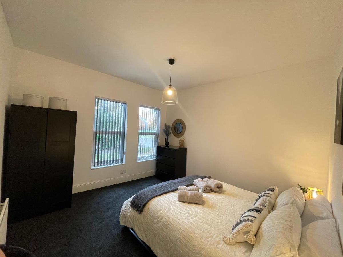 Urban 3 Bedroom Home In Kings Heath-Great Location Бирмингем Экстерьер фото