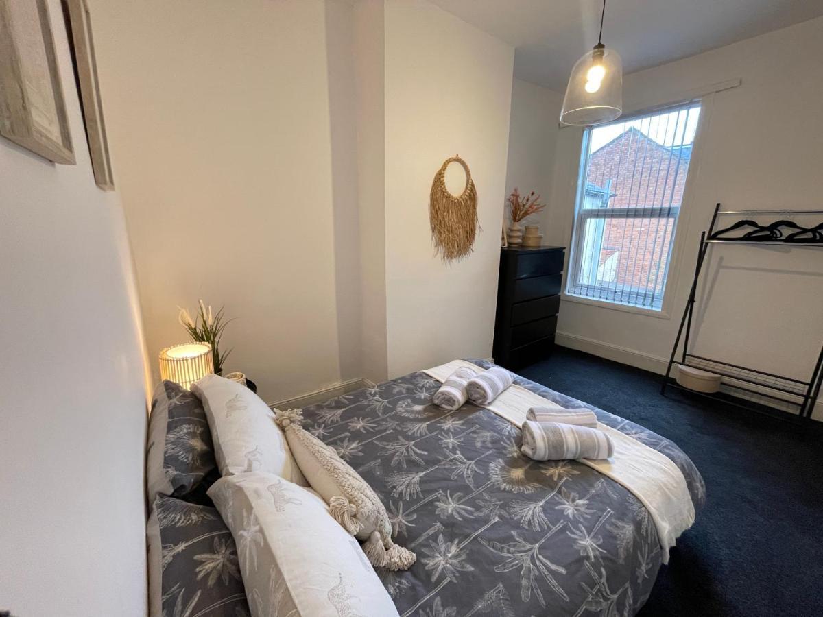 Urban 3 Bedroom Home In Kings Heath-Great Location Бирмингем Экстерьер фото